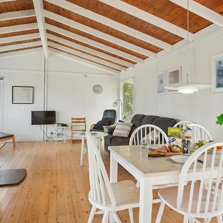 3 Bedroom In *